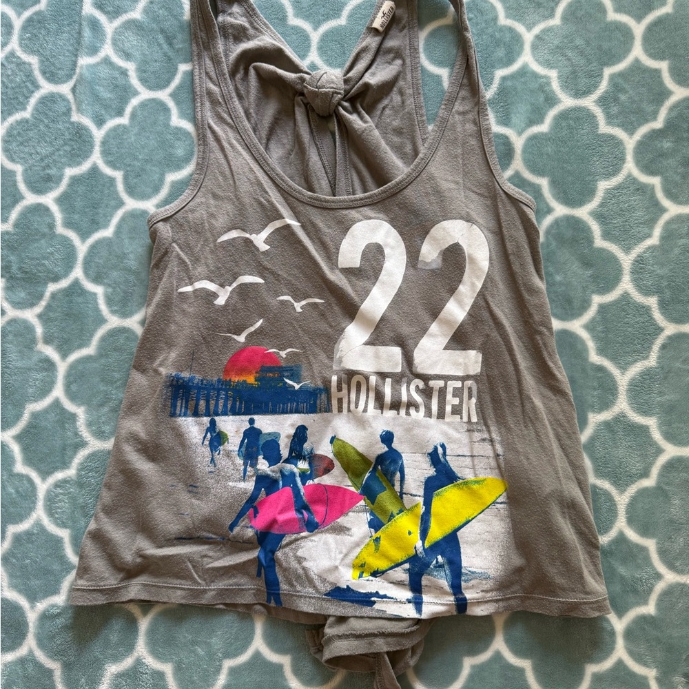 Vintage Hollister Gray Surf Tank with Colorful Surfboard Graphic